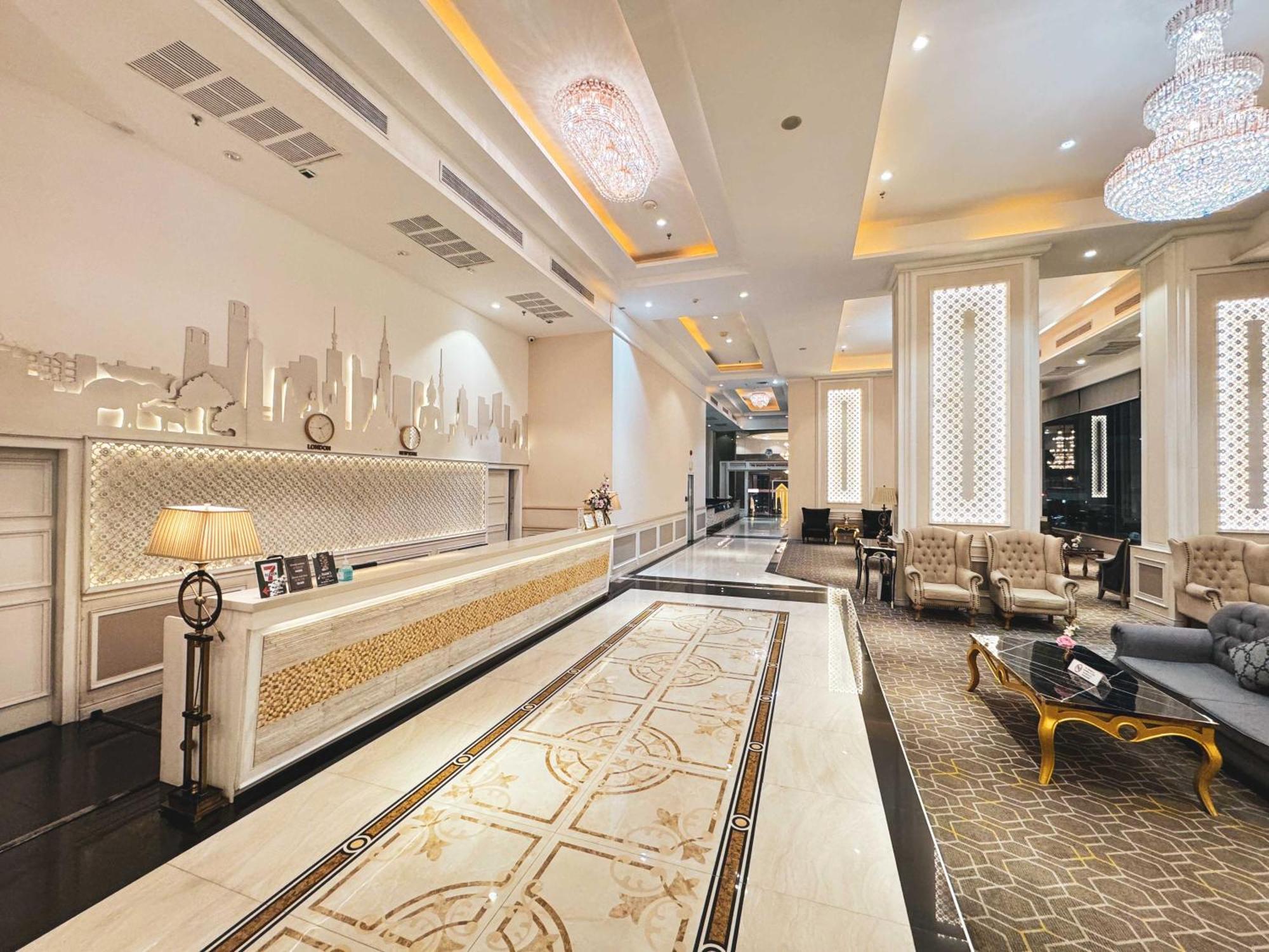 The Bazaar Hotel Bangkok Exterior foto